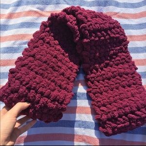 Big Chunky Hand Knit Scarf